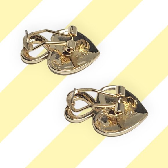 Camille Lucie Ring for Women, Cream Colored Epoxy Shaped Heart - Picture 7 of 9